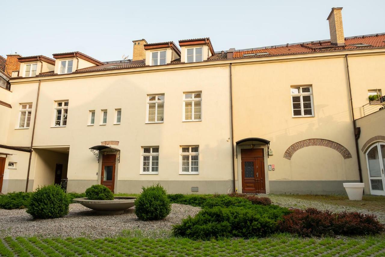 Moon River Apartments Gdansk Old Town Exterior photo
