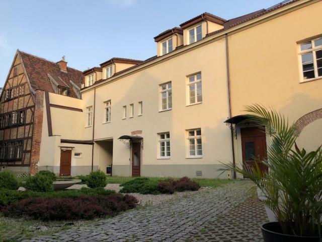 Moon River Apartments Gdansk Old Town Exterior photo